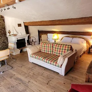 La Sarrazine - - Freinet, Gasthof